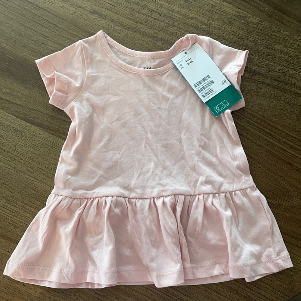 H&M baby girl summer dress. Size 2-4m. NWT